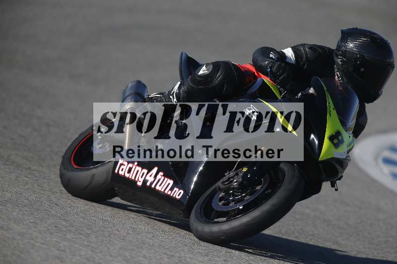 /Archiv-2024/01 26.-28.01.2024 Moto Center Thun Jerez/Gruppe gruen-green/87